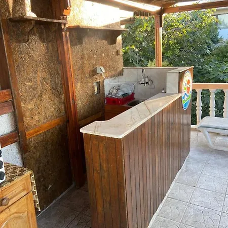 Вила Галина בית הארחה
